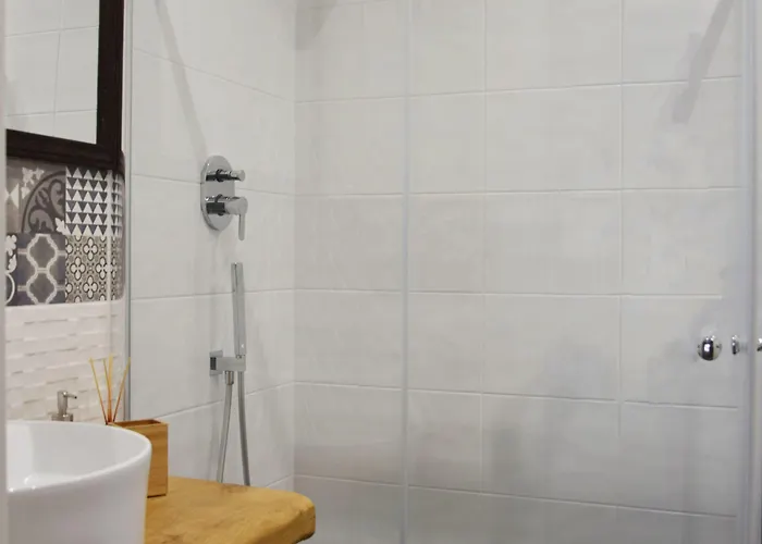 Oda ve Kahvaltı Damiva Roma